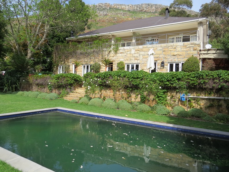 Constantia Lodge