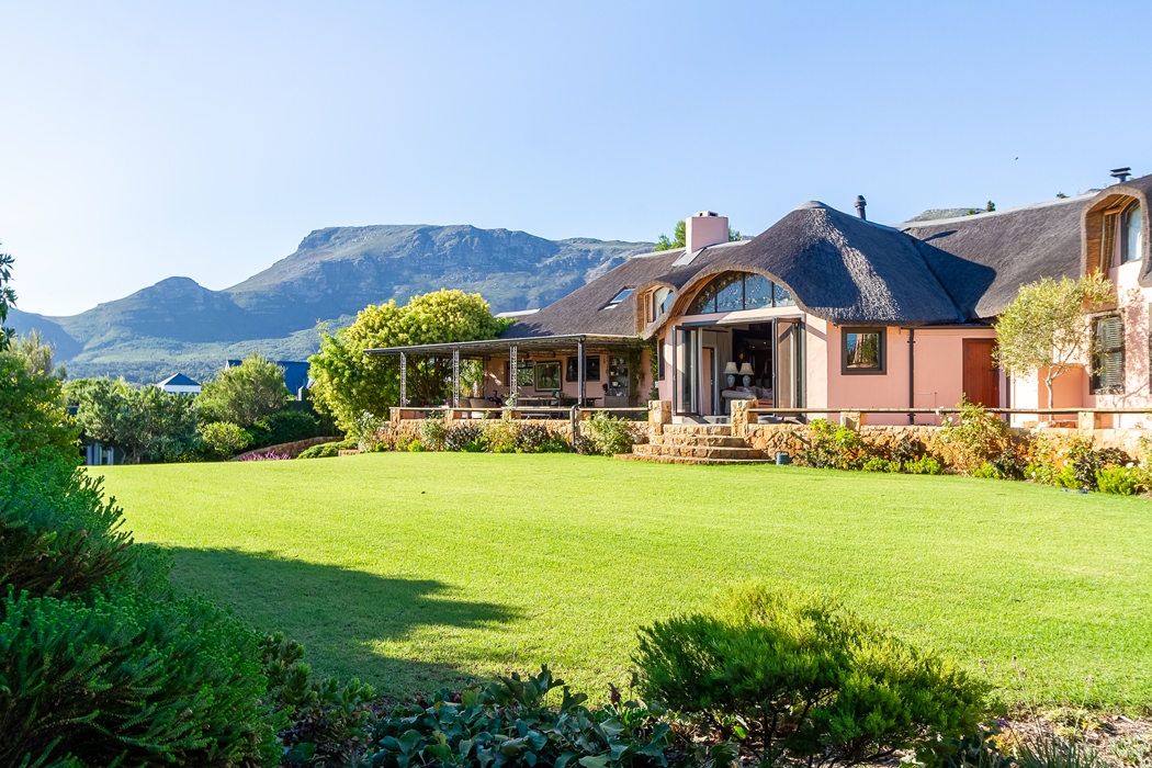 Crofter’s Country House